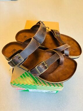 White Mountain Sandals